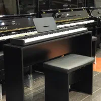 میز پیانو و صندلی