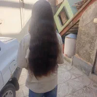 آرایشگاه زنانه کار میکنم  اصلاح صورت  بلدم