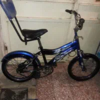 دوچرخه ۱۶|دوچرخه، اسکیت، اسکوتر|صحنه, |دیوار