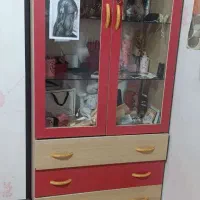 کمد و ویترین