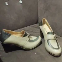 کفش|کیف، کفش، کمربند|ایذه, |دیوار