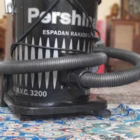 یک عدد جارو برقی بفروش میرسد نیاز ب تعمیر دارد|جاروبرقی، جارو شارژی، بخارشو|شهرکرد, |دیوار