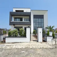 فروش-و-معاوضه-ویلای-450-متری-مدرن-شهرکی