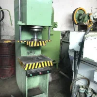 نیاز به تعدادی کارگر ساده