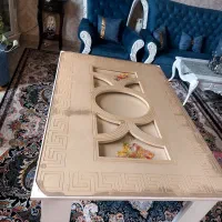 یک عدد میز ناهارخوری 4 نفره