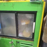 یخچال ویترینی شیشه خم