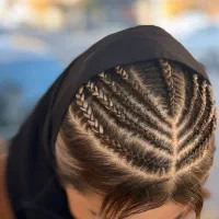 آموزش میکاپ و شنیون