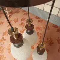 دو عدد لوستر سه شاخه|لوستر و چراغ آویز|اندیشه, اندیشه فاز ۱|دیوار