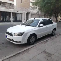 خودرو دنا مدل 95