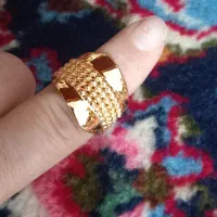 انگشتر نو و رنگ ثابت