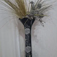 گل وگلدان