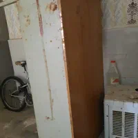 میز بزرگ فلزی