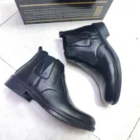 نیم پوتین مردانه بغل زیپ چرم طبیعی