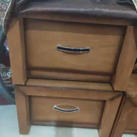 تخت و میز آینه تمام چوب|تخت و سرویس خواب|اصفهان, عقیق|دیوار