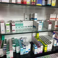 تکنسین دارویی داروخانه محدوده ونک