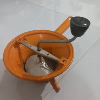 آبمیوه گیری و رب گوجه ای و پوره ساز