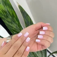 خدمات تخصصی ناخن و فیشیال با بهترین قیمت