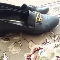 کفش چرم|کفش و لباس بچه|قم, قلعه کامکار|دیوار