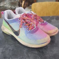 سه جفت کتانی سایز ۳۷