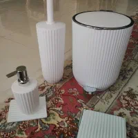 سرویس بهداشتی همارا رنگ سفید