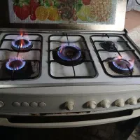 گاز ..فر دار|اجاق گاز و لوازم برقی پخت‌وپز|مشهد, شهرک مهر آباد|دیوار