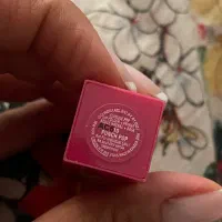 ریمل آبی تیره و رژ لب کلینیک|آرایشی، بهداشتی، درمانی|تهران, فرمانیه|دیوار