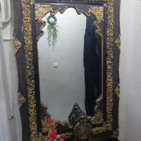 آینه شعمدان قدی همراه ساعت رومیزی ومیز
