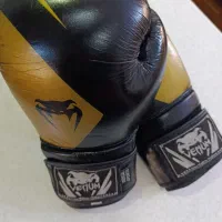 دستکش ونوم کیک بوکسینگ و غیره