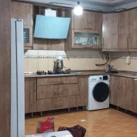 نصب برچسب کابینت و دیوارپوش ماربل شیت و ...