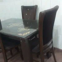 میز ناهار خوری چهار نفره