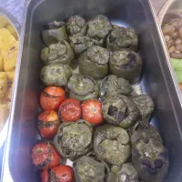 اشپز هستم جهت پخت غذا در محل و منزل شما