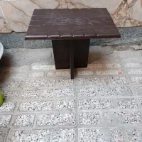 میز عسلی و وسایل دیگر