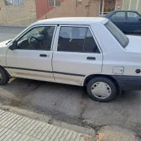 یه ماشین پراید۱۳۱