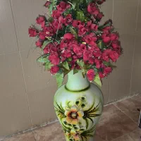 گل و گلدان