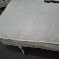 تشک تخت سالم