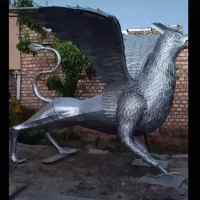 مجسمه فلزی با آهن