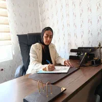 وکیل متعهد و پیگیر
