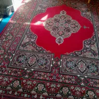 یک عدد فرش قدیمی در حد