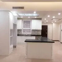آپارتمان، ۱۰۰متری، دو خوابه، نیاوران