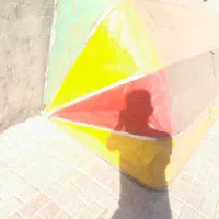 سایبان مغازه شیشه سکوریت وچهار پایه فلزی