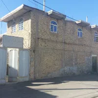 منزل دوبلکس با پیلوت مجزا