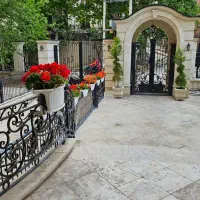 آپارتمان-ازگل-103-متر-2-خواب-فول-مشاعات