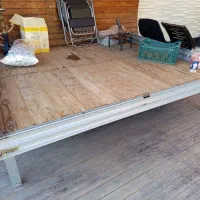 تاب و میز پینگ پنگ و تخت