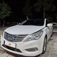 آزرا گرنجور ۲۰۱۲
