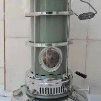 چراغ نفتی آنتیک|کلکسیون اشیاء عتیقه|قم, مسجد امام حسن|دیوار