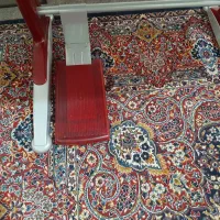 میز تحریر و کامپیوتر