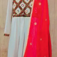لباس مجلسی و سنتی