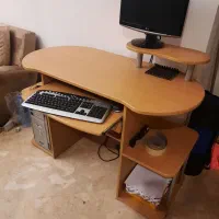 کامپیوتر pc بامانیتور و میز|میز تحریر و کامپیوتر|تهران, دروس|دیوار
