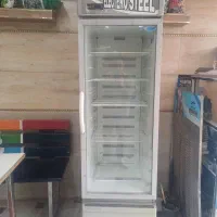 یخچال مغازه و ویترین ۲ متری