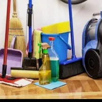 به یک خانم جهت کار در منزل (نظافت و آشپزی)